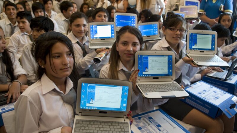 Vuelve Conectar Igualdad, el programa de entrega de netbooks a estudiantes