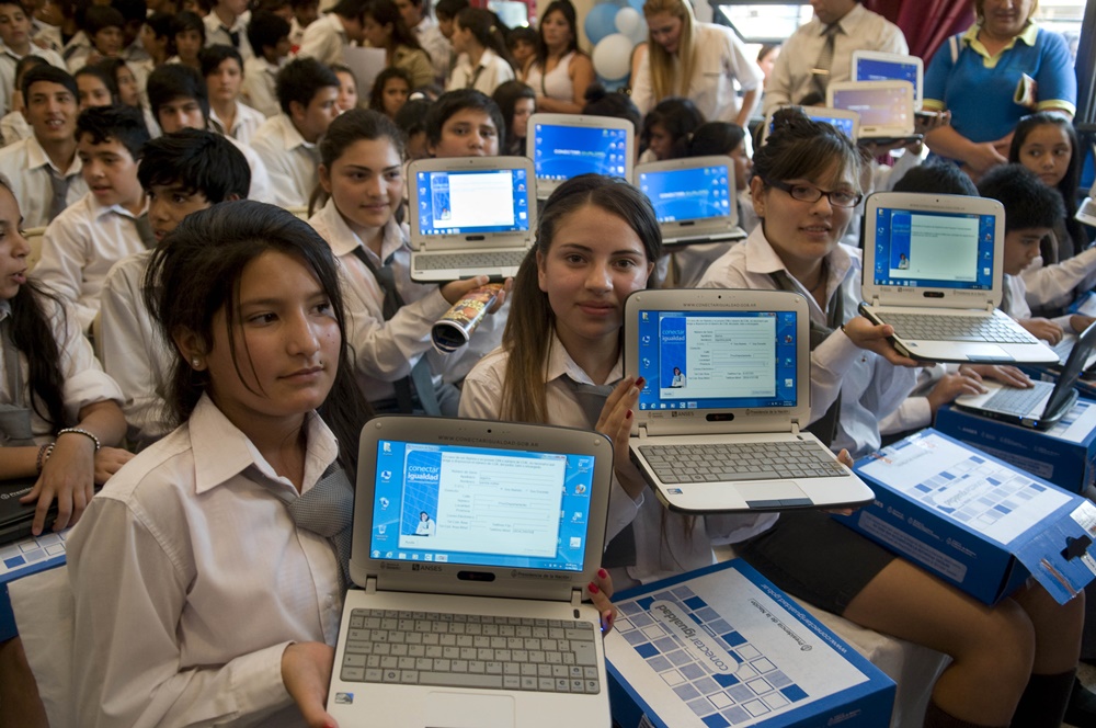 Vuelve Conectar Igualdad, el programa de entrega de netbooks a estudiantes