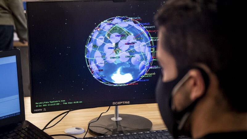 Lanzarán al espacio el primer minisatélite de comunicaciones argentino