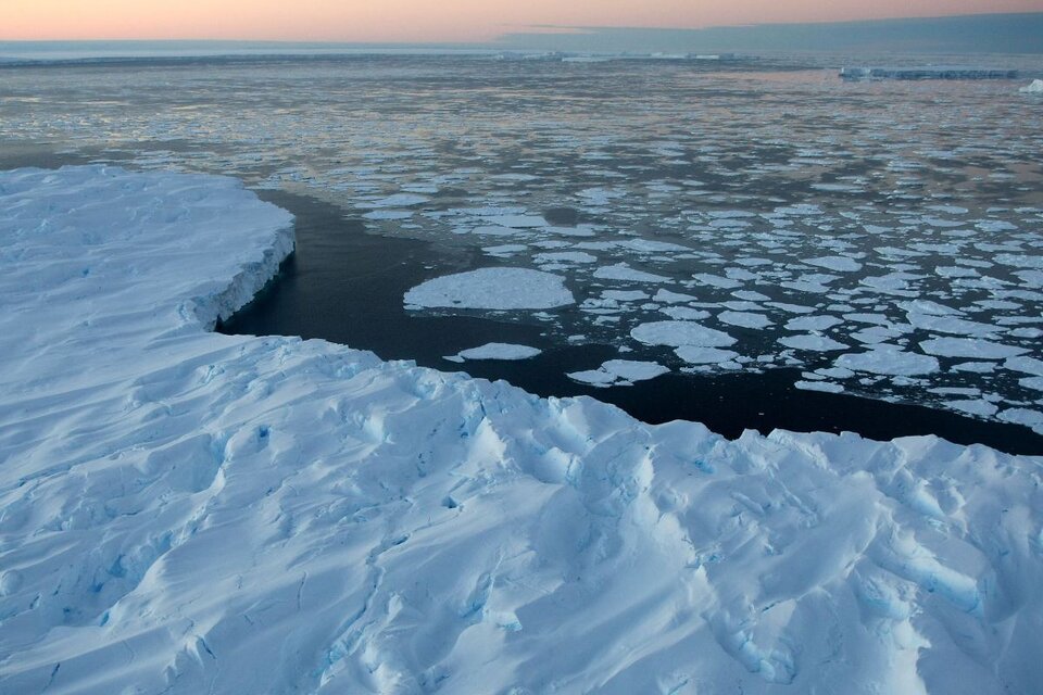 Cambio climático: El hielo de la Antártida está en su mínimo histórico