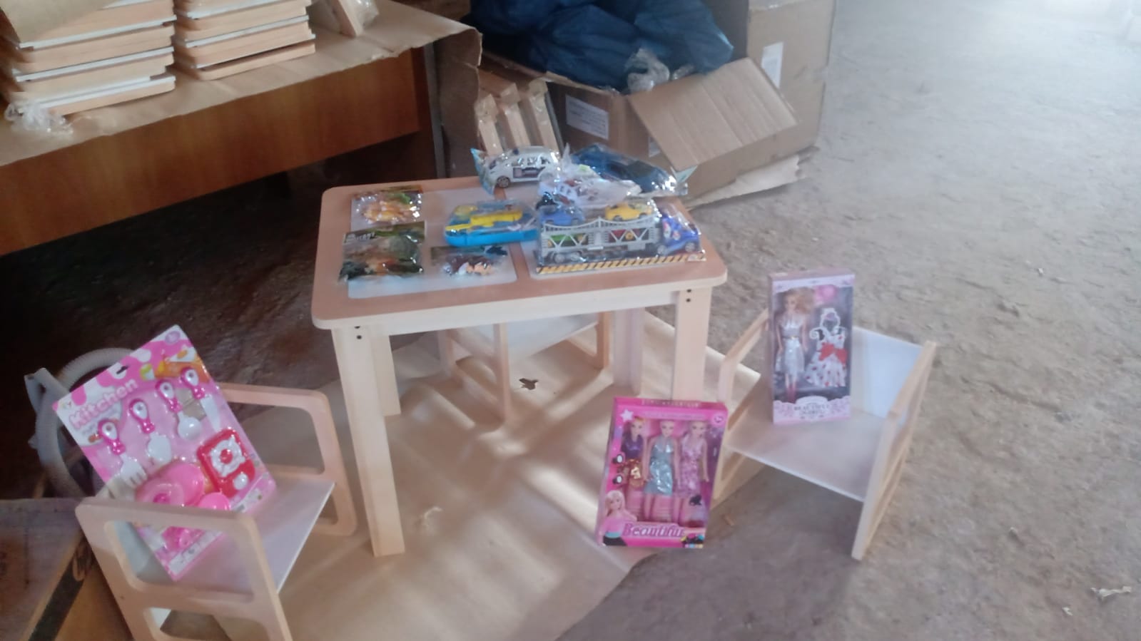 AMAFUTAN recibió el equipamiento para juegotecas en los juzgados de familia y de paz