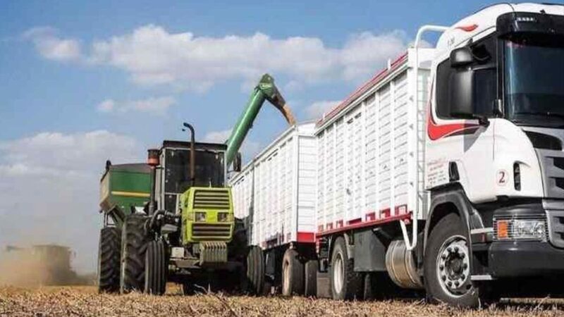 Transportistas levantaron el paro tras acordar un aumento en la tarifa del 20%