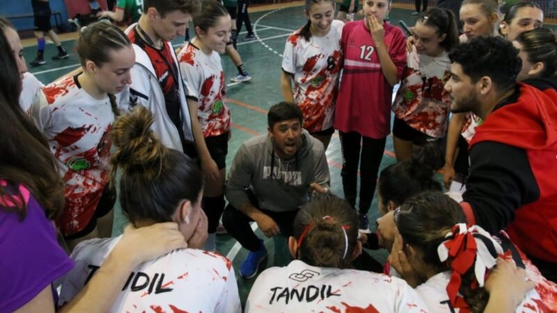 El Handball femenino de Defensa Tandil gritó campeón en el Nacional de Bariloche