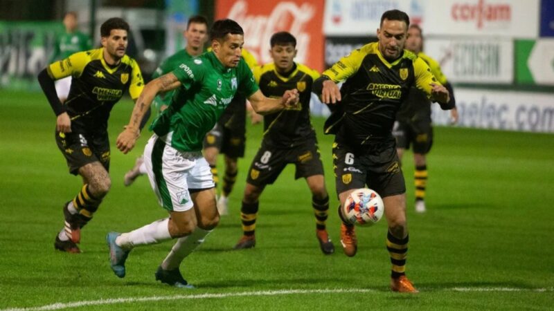 Santamarina cayó ante Ferro en la agonía del partido y profundiza su mal momento en la Primera Nacional