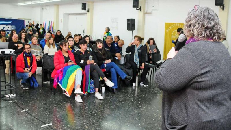 Dio inicio en el Centro Cultural Universitario el II Encuentro Provincial LGBTIQ+