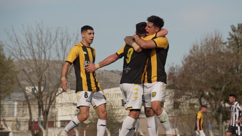 Santamarina tenía el triunfo y en la agonía del partido, Chaco For Ever le arrebató la victoria