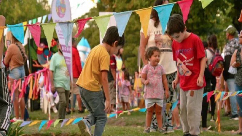 La «Fiesta de la Niñez» ya se palpita en Necochea: el evento infantil más grande del país se prepara para su 62° edición con los shows de Topa y Canticuenticos