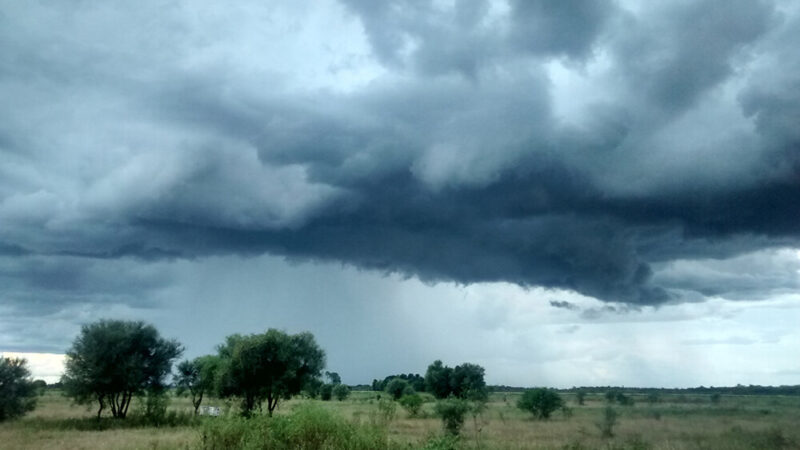Rige un alerta meteorológica por fuertes lluvias y ocasional caída de granizo en Tandil y la zona