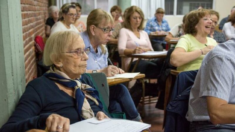 En abril comenzarán los talleres UPAMI en Tandil: el programa gratuito para los afiliados, que promueve el crecimiento personal y mejora la calidad de vida