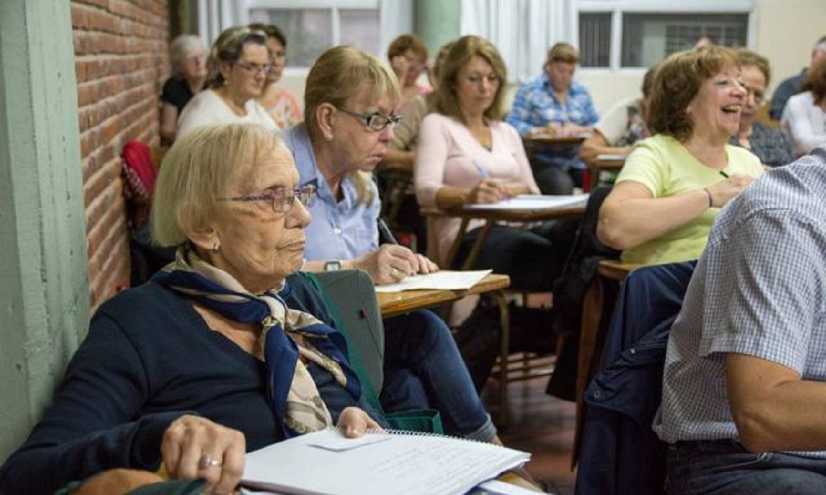 En abril comenzarán los talleres UPAMI en Tandil: el programa gratuito para los afiliados, que promueve el crecimiento personal y mejora la calidad de vida