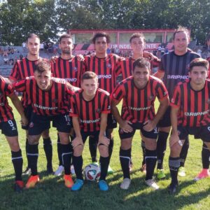 URD: Con el calor como protagonista estelar, la pelota comenzó a rodar en las canchas de Tandil