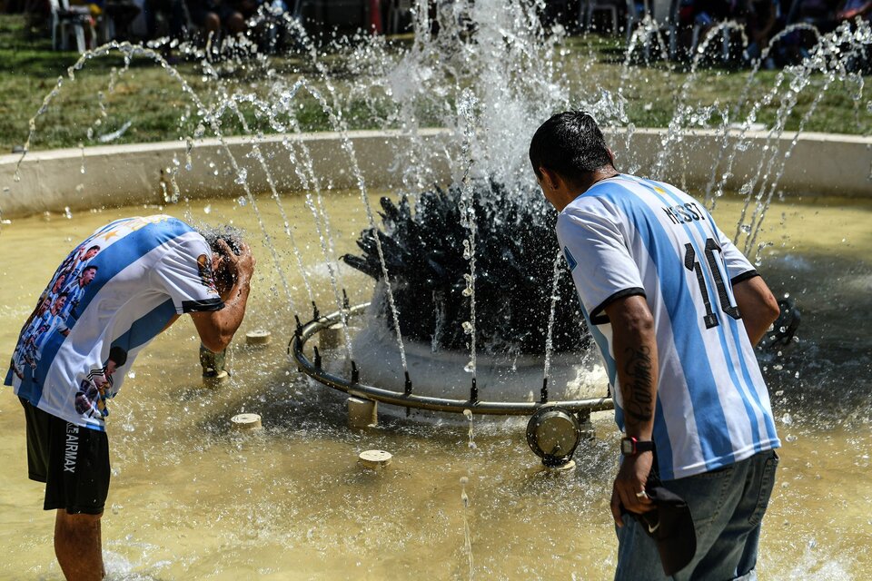 Una nueva ola de calor genera un alerta rojo en gran parte del país: ¿Por qué Argentina experimenta el verano más cálido de su historia?