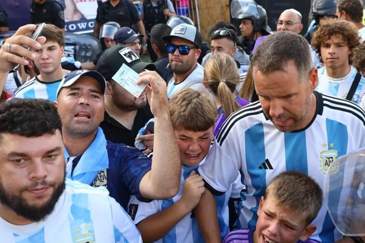 Contundente denuncia: tomó camino judicial la ilusión rota de cientos de tandilenses, estafados con entradas truchas en la fiesta del Campeón del Mundo