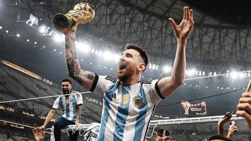 Argentina campeón del mundo festeja con su gente en el país con una gran fiesta y un amistoso ante Panamá