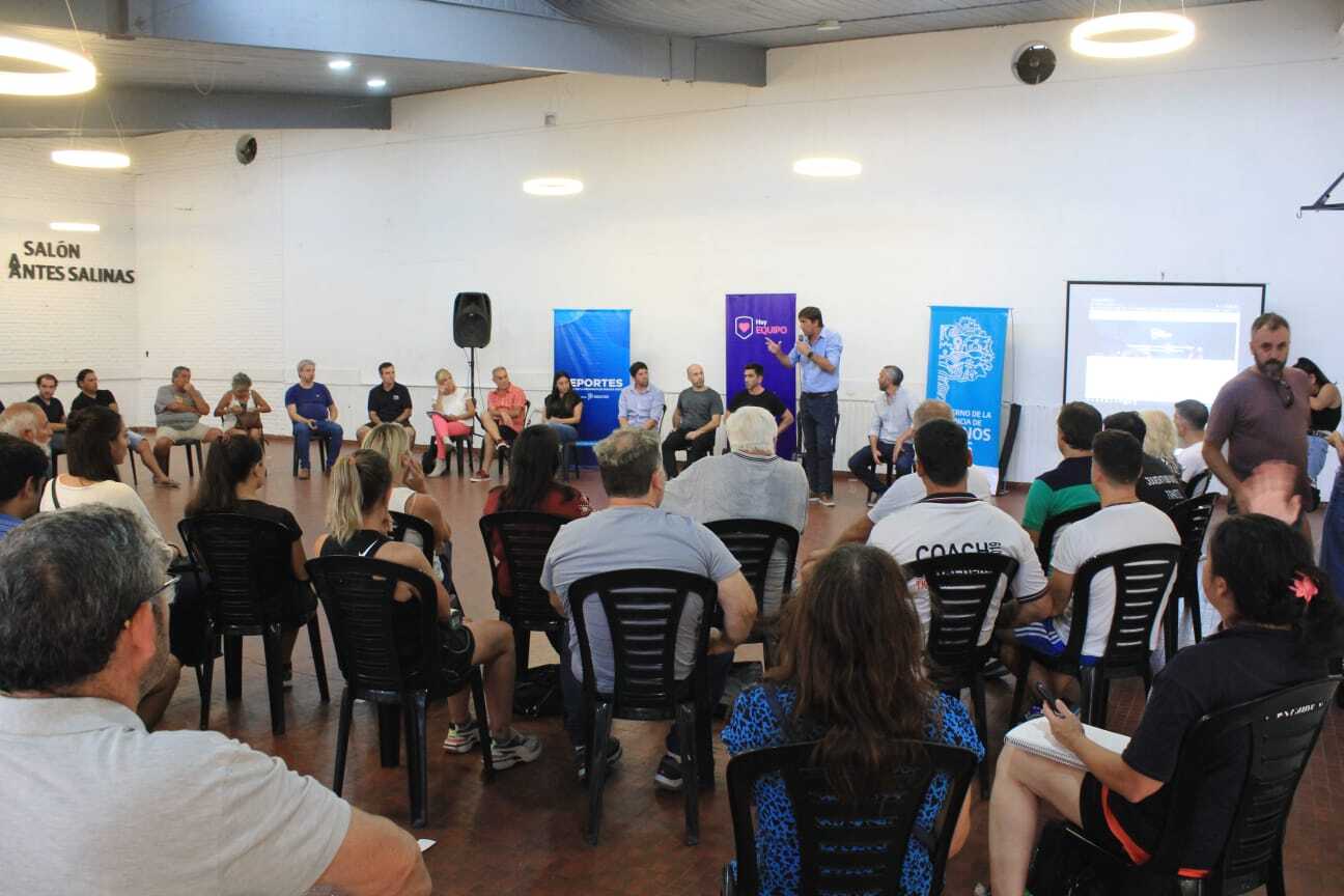 El Programa nacional de inclusión e integración deportiva “Hay Equipo” fue presentado en Tandil con la presencia de dirigentes y entrenadores de los clubes de la ciudad