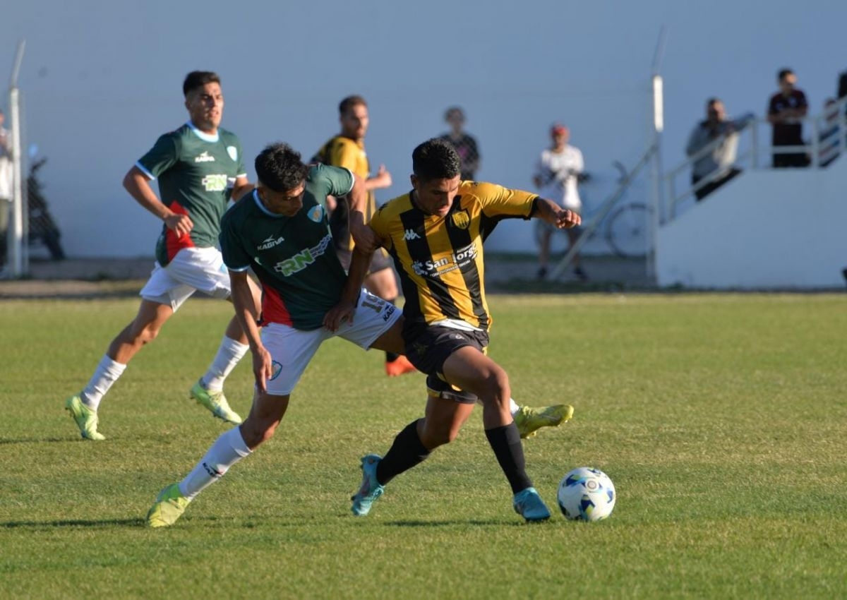 Federal A: Santamarina perdió 3 a 0 en Viedma en el cierre de la fecha 7°