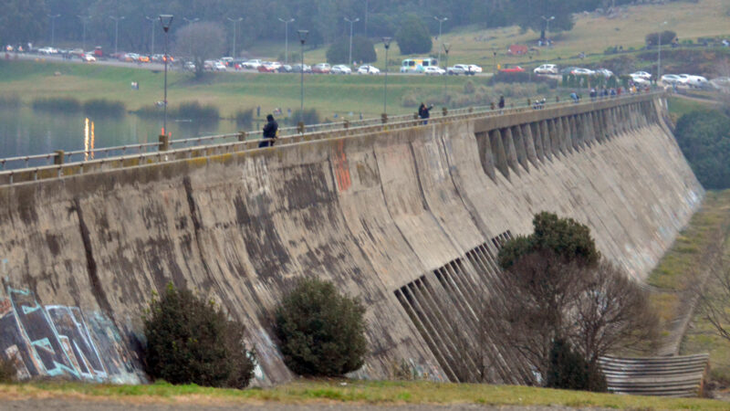 La puesta en valor de Murallón del Lago: una obra que se convertirá en hito del Bicentenario y que da un paso gigante en el cuidado y la preservación del patrimonio local