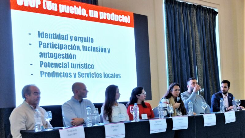 Agustina Miqueo disertó sobre la experiencia del Cluster Quesero en el Congreso Productivo Bonaerense