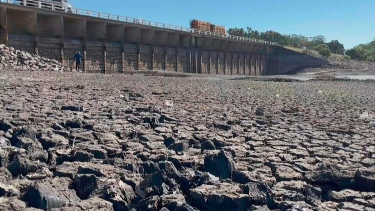 Medio ambiente y acceso al agua: la crisis hídrica de Uruguay encendió las alarmas regionales en una temática que la agenda política quiere evitar