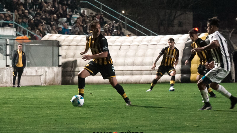 Santamarina ganó un partido clave ante Cipolletti y aguarda una mano de Olimpo para meterse nuevamente en zona de clasificación