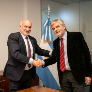Filmus y Aba firmaron acuerdos para sumar nuevos edificios universitarios
