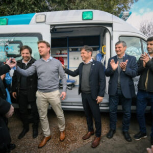Kicillof: “Hay un Estado provincial presente en todos los municipios, sean oficialistas u opositores”