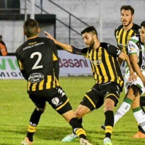 Santamarina perdió en Bahía Blanca ante Villa Mitre y salió de la zona de clasificación a falta de seis fechas para el cierre del campeonato