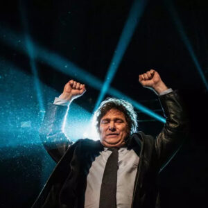Javier Milei ganó el balotaje por casi 12 puntos y será el próximo presidente de la Argentina