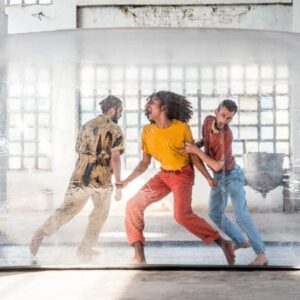 La artista tandilense Melisa Zulberti ganó un concurso de coreografía en la Bienal de Venecia