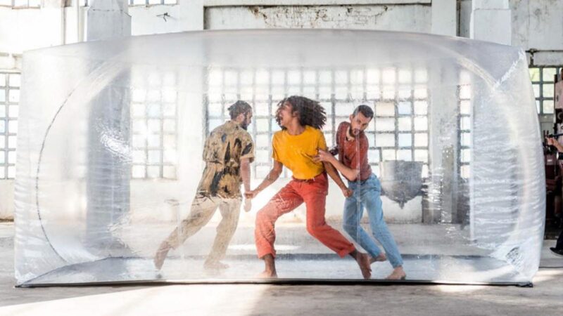 La artista tandilense Melisa Zulberti ganó un concurso de coreografía en la Bienal de Venecia