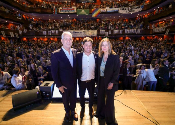 Kicillof en el Encuentro Provincial de Cultura: “Las políticas culturales se construyen en los barrios con la participación de todos y todas”