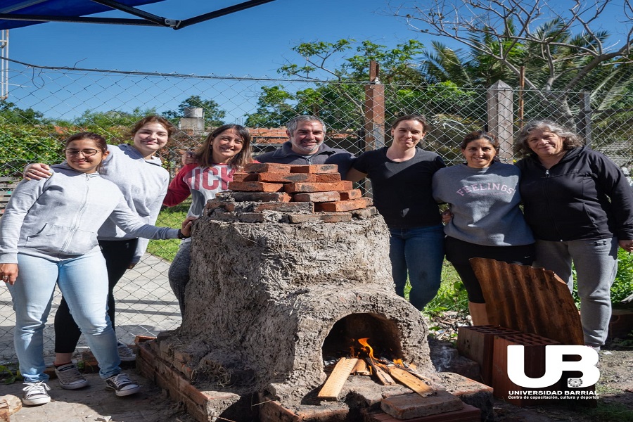 La Universidad Barrial comenzó con las inscripciones para los talleres de oficios, deportes y cultura 2024